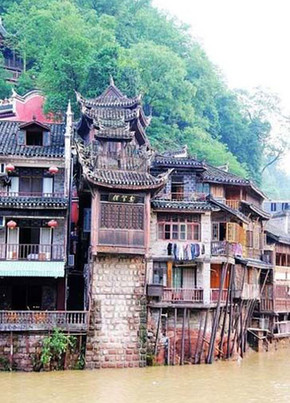 凤凰古城