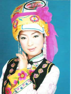 丰富多彩的羌族服饰 丰富多彩的羌族服饰